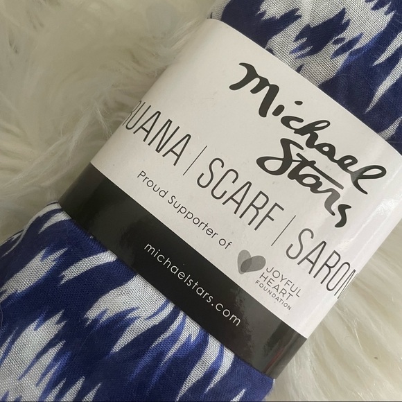 Michael Stars Blue & White Ruana Scarf Sarong NIP - Picture 4 of 5